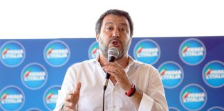 “Bruxelles attacca l’Italia”, Salvini riunisce la Lega