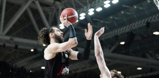 Virtus Bologna vince gara 5, Olimpia Milano avanti 3-2