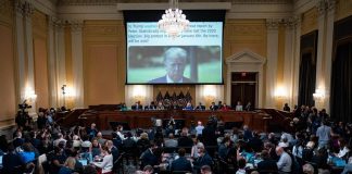 Usa, udienza commissione 6 gennaio: Trump accusato di “tentato golpe”