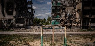 Ucraina, 100 giorni di guerra. Nato: “Sarà lunga e logorante”