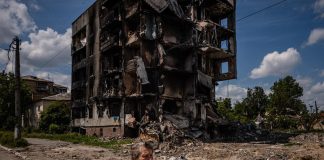 Ucraina, Merkel: “In corso barbara aggressione dalla Russia”