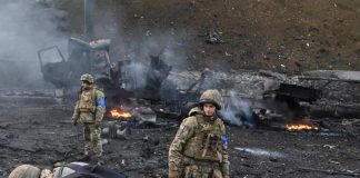 Ucraina, Zelensky: “A Severodonetsk nostri eroi tengono”