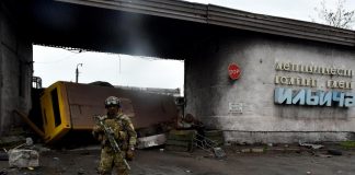 Ucraina, governatore Lugansk: “Ci prepariamo al peggio”