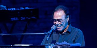 Venditti: “Io studente bullizzato, mi salvò un pianoforte”