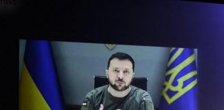 Zelensky: “Da 100 giorni difendiamo l’Ucraina, vittoria sarà nostra”