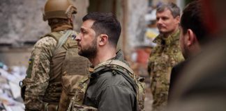 Zelensky: “Ue ci consideri partner alla pari”