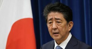 Giappone, ex premier Abe in condizioni critiche dopo attentato