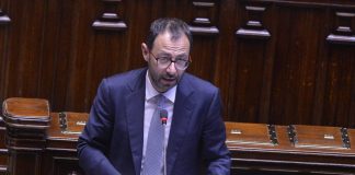 Siccità, Patuanelli “Possibile l’estensione dello stato di emergenza”