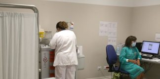 Covid, 23.699 nuovi casi, 104 i decessi