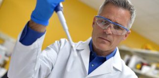 AbbVie, ok Commissione Ue a inibitore Jak contro colite ulcerosa