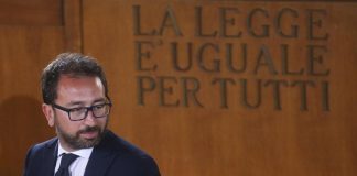 Bonafede, ‘resto nel M5S, mai chiesto deroghe a Grillo o Conte’