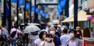 Covid Giappone, record di oltre 110mila casi: mai così tanti