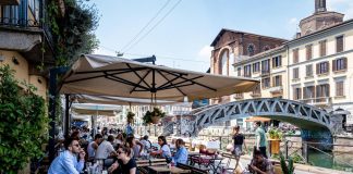 Covid Italia, boom di contagi. Occhi puntati su nuova variante