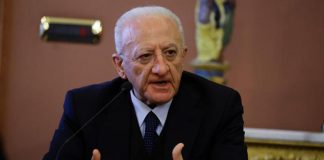 Covid Campania, De Luca: “Primi per positivi, autunno sarà delicato”