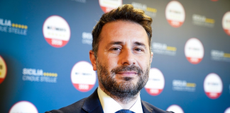 Di Paola (M5S) gela il Pd in Sicilia: “No al fritto misto”