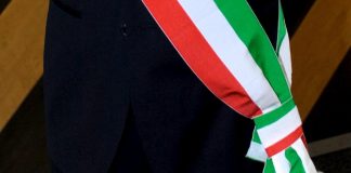 Malore durante cerimonia, muore sindaco di Soragna