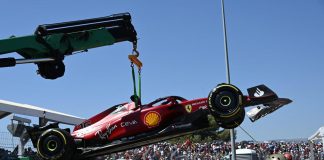 F1 Gp Francia 2022, Leclerc finisce su barriere: Verstappen in testa