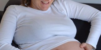 Età padre non pesa su gravidanza e salute bebé, stop soglia 40 anni
