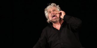 Beppe Grillo pensa al ritorno a teatro