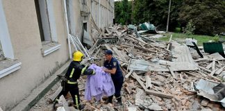 Ucraina, Russia bombarda il centro di Kharkiv