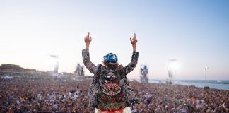 Jova Beach Party sulla graticola social: “Altro che green!”