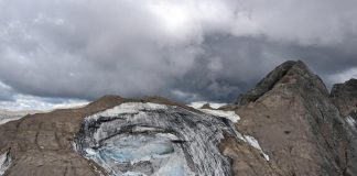 Crollo Marmolada, riprese ricerche con droni