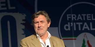 “Carfagna e Gelmini, dai festini di Arcore a grandi statiste”, bufera su Marsilio