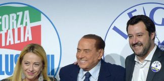 Elezioni 2022, centrodestra ‘blinda’ intesa: spuntano due paginette scritte a mano