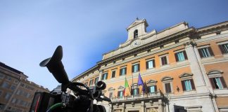 Dl aiuti, braccio di ferro su fiducia: M5S punta piedi su Superbonus