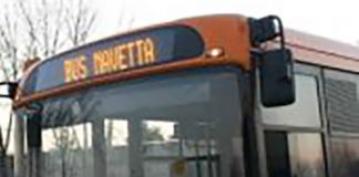 Rincaro dell’abbonamento della navetta, si muovono Zilocchi, Guastalli e Bottani