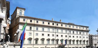Pressing su Palazzo Chigi per fiducia a decreto aiuti