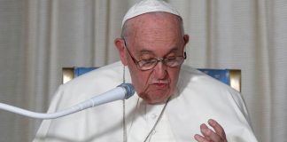 Appello del Papa: “Fermare le guerre, armi non portano pace”