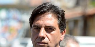 Catania, sindaco Pogliese si dimette