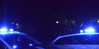 Francia, agguato in un bar di Parigi: un morto e 4 feriti