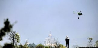 Incendio Roma, aperta inchiesta per rogo colposo