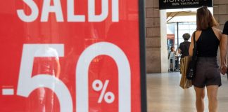 Saldi estivi: si parte giovedì 6 luglio in tutta Italia