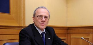 Forza Italia, dimissioni Vito: scoppia il caso