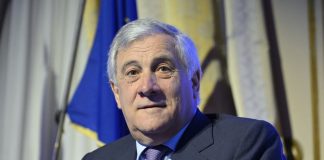 Elezioni, Tajani “Nessuna trattativa sottobanco con Renzi”