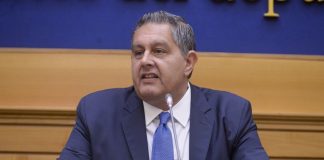 Elezioni, Toti “Resto in Liguria, rispetto il mio impegno”
