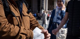 Covid, 112 morti nelle ultime 24 ore, 25.389 i nuovi positivi