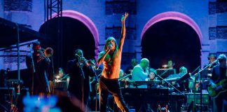Iggy Pop e l’Ocm al Te in un live sbalorditivo ed incendiario che ha attraversato 50 anni di carriera musicale