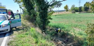 Scontro auto-moto a Monzambano, morto un 55enne