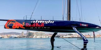 Vela: America’s Cup, Alinghi Red Bull Racing si presenta a Barcellona