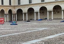 Mantova, rissa tra senzatetto in piazza Castello: ferito 54enne