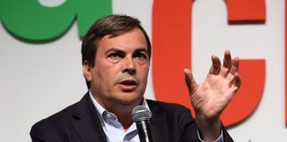 Elezioni 2022, Amendola accetta candidatura Pd: “Mi spenderò fino all’ultimo”