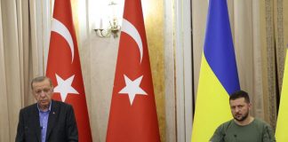 Ucraina, Erdogan: “Crimea deve tornare sotto Kiev”