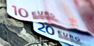 Russia: “Ridurremo scambi in euro e dollari, sono valute tossiche”