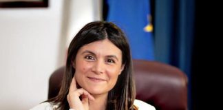 M5S, Federica Dieni lascia il Movimento: “Non esiste più”