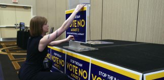 Kansas, bocciato referendum per annullare diritto aborto