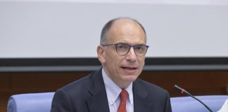 Caro energia, Letta: “Situazione insostenibile, ci fidiamo del governo Draghi”